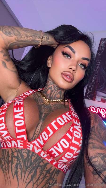 just wanna say hi🥰