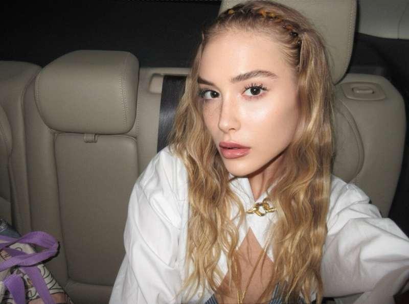 Full high school bundle 😍😍 i was 18 btw!