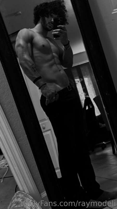 Who wants to get spanked by this belt 🍆🍑