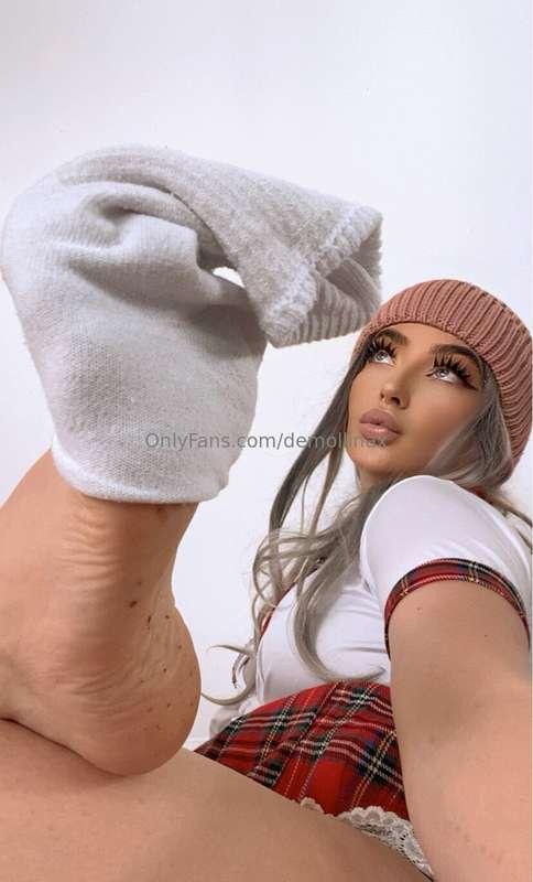 come take them off with your mouth