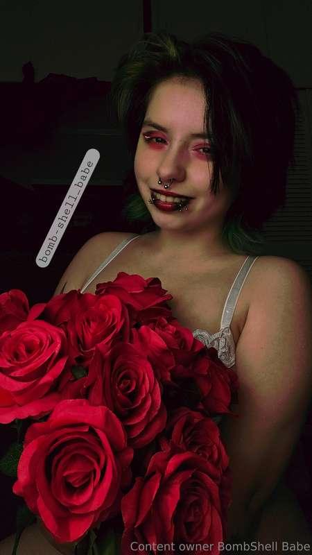Can I be your valentine? 👉👈

With valentine right around the..