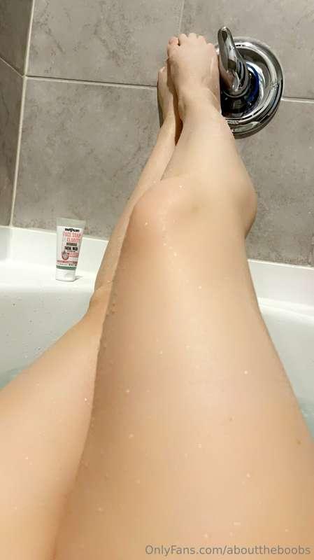 Join me, let's get wet