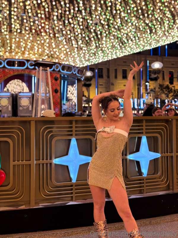 How's your New Year's celebration? 😊