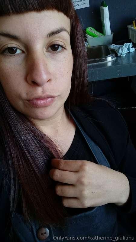 Bored ! At lunch time. 😘