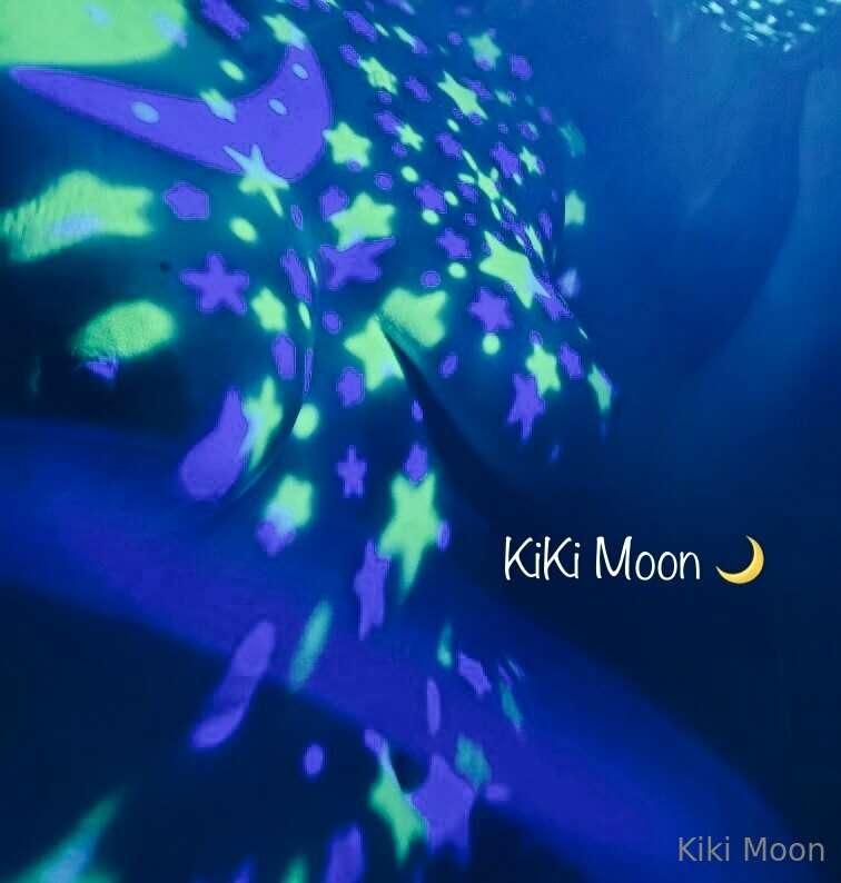 I see stars ✨ And boobies 😈😈😈 Go to my profile and donate to..