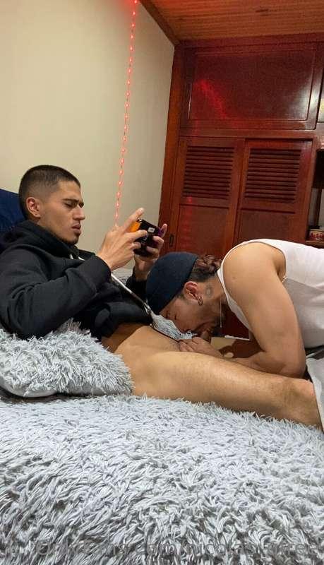 I was playing while my doggie friend was sucking me, 🎮🎮 Ever..