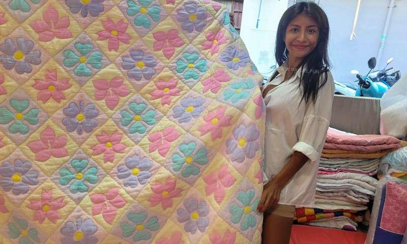 Shopping blankets for my family 💗