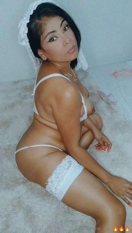 Do you want to see how hot I get on the wedding night? 🔥🔥😈 D..