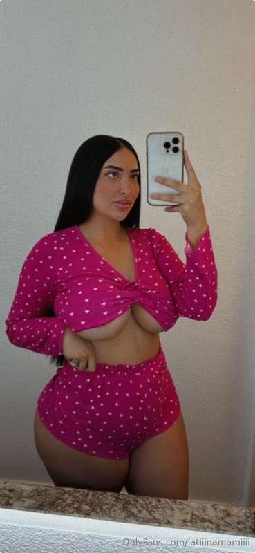 Isn't it crazy how big my titties are 🙈
