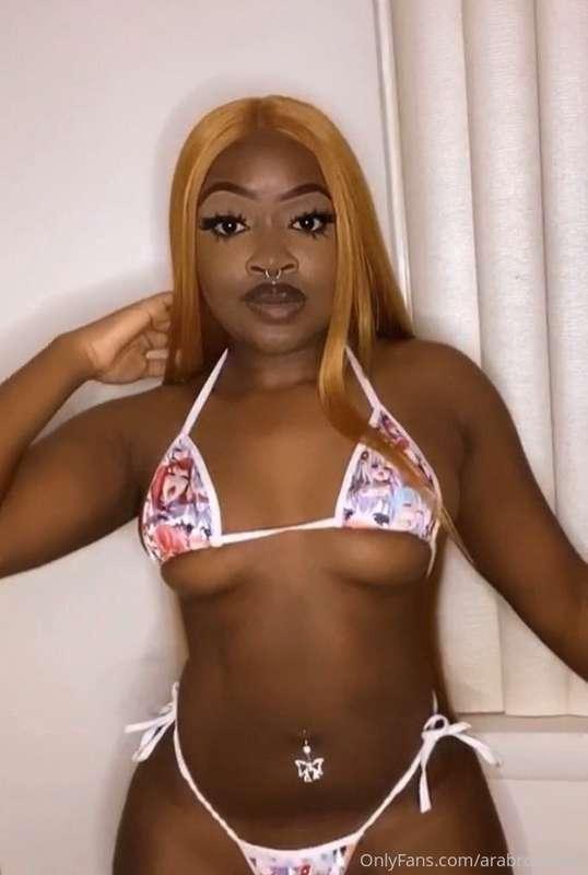 Come lick my tits 😋
