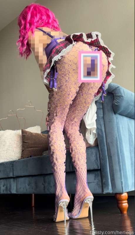 herlegs image #3