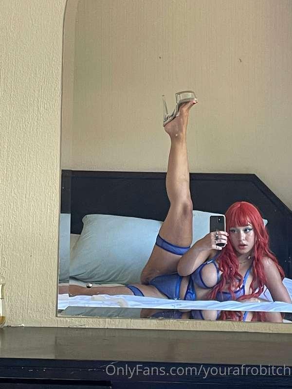 LEGS