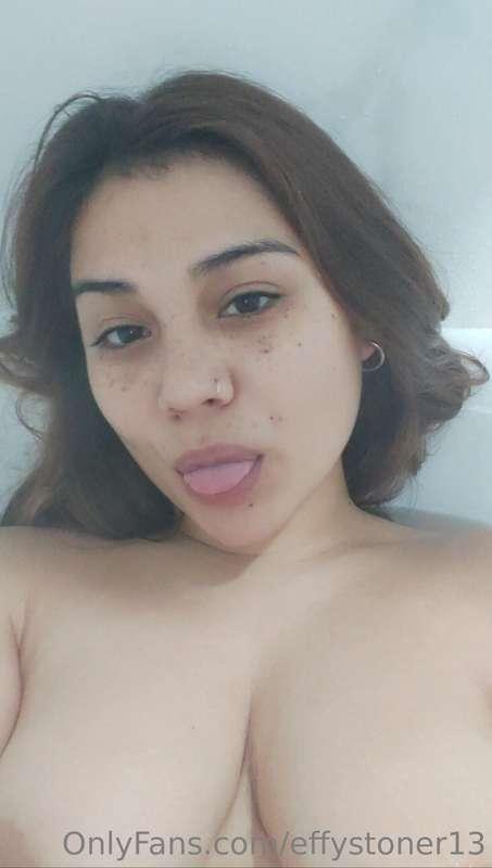 I don't know what are you waiting for.
Let's talk 💦💘