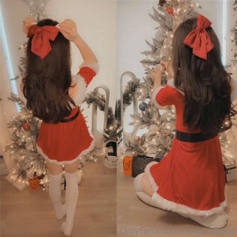 aaa merry christmas & happy holidays everyone!🎄💖💕 sooo who w..