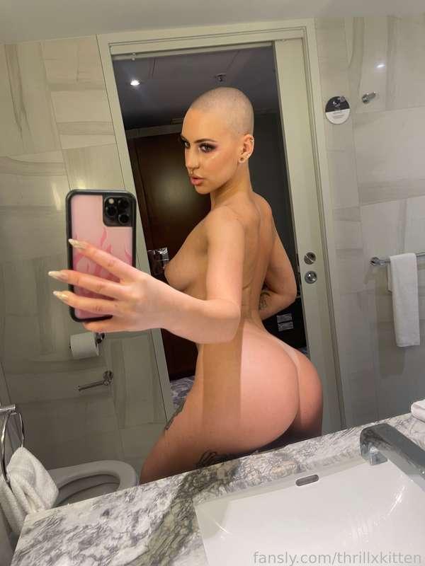thrillxkitten image #2