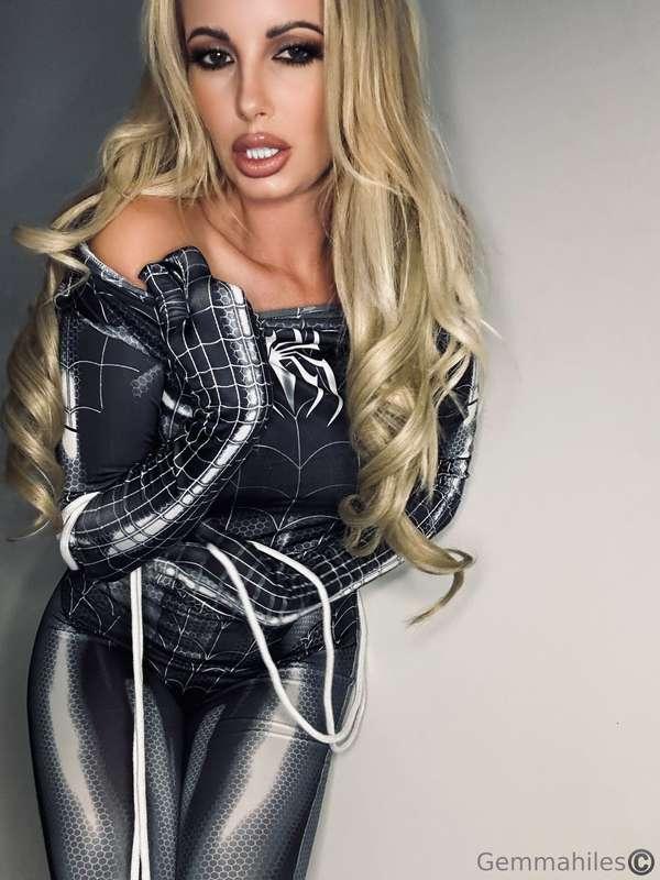 IT'S WANKING WEDNESDAY!!! 🍆 Tip $23 and receive a surprise b..