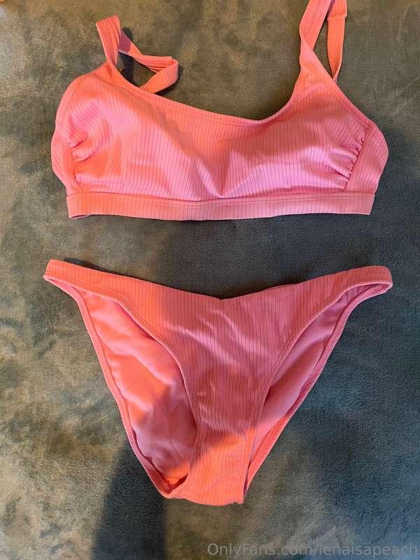 lenaisapeach image #17