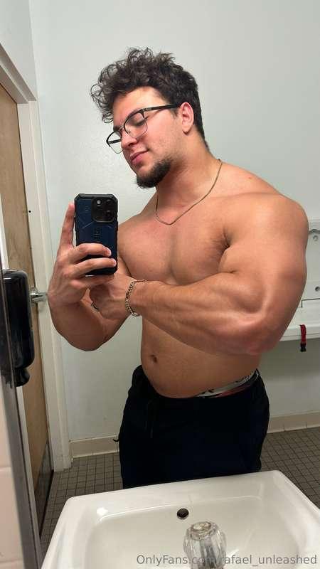 hey (i’m flirting)