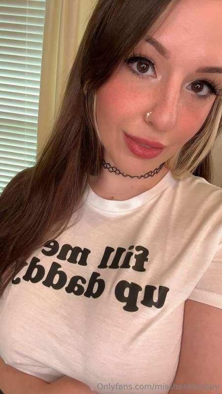 Can you read my shirt? 😜  I’m logging online now! Heatherbby..
