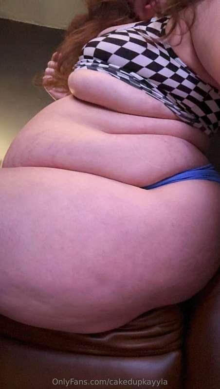 Obsessed with how my body’s been growing again lately! it’s ..