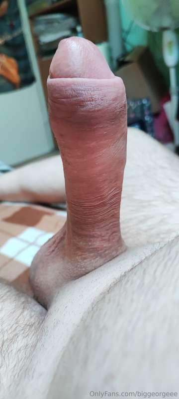 Waiting for a blow job. 🤤🍆💦