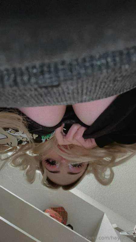 HAPPY HALLOWEEN! 🎃 POV: You’re in my trick or treat bag & I ..