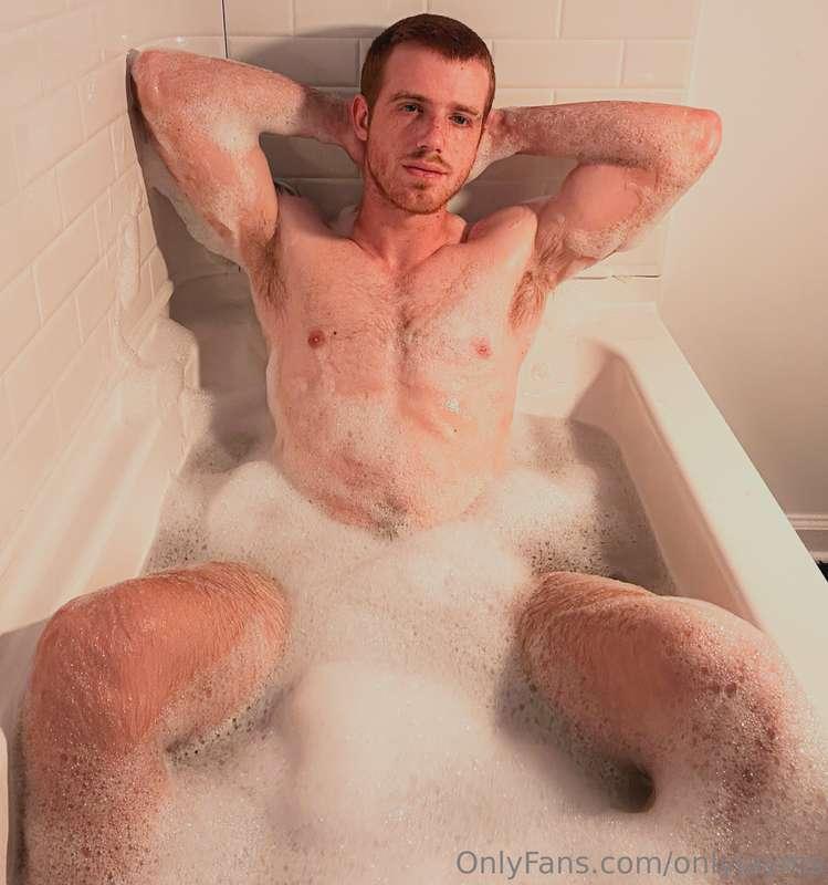 come get in the bath with me