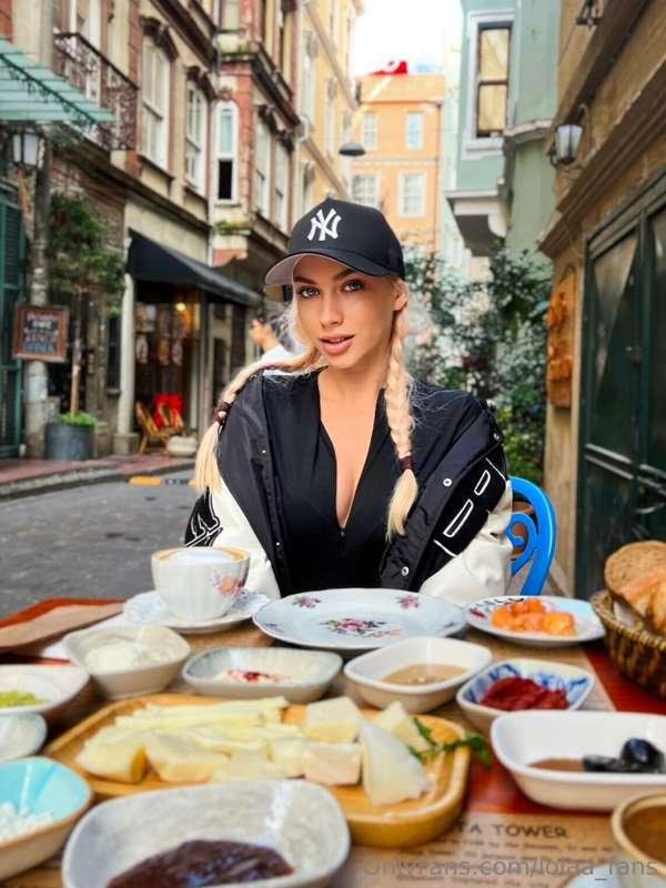Hello, my darlings! I love beautiful food so much, I couldn’..