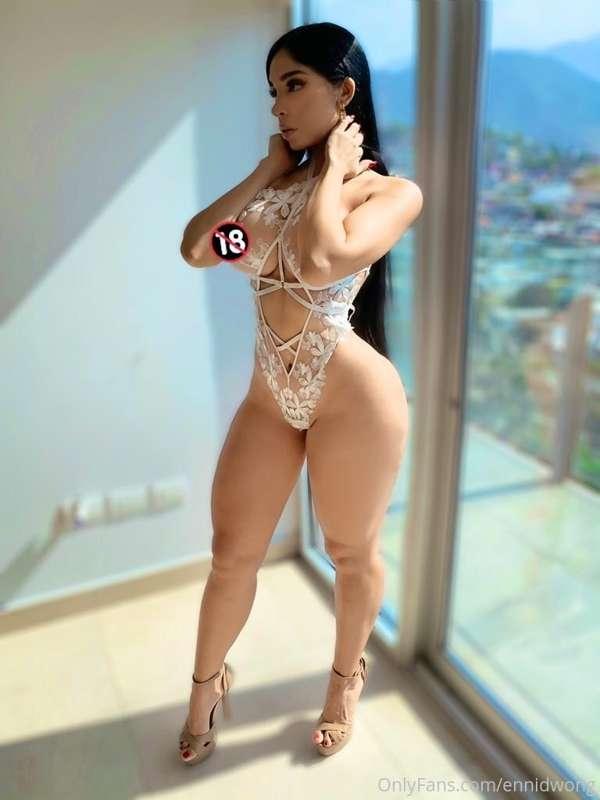 Tip 11 on my Inbox and receive a special gift from me… 💋💋💋
I..