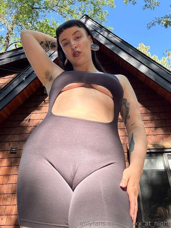 eyes up here.. 👀😏😜