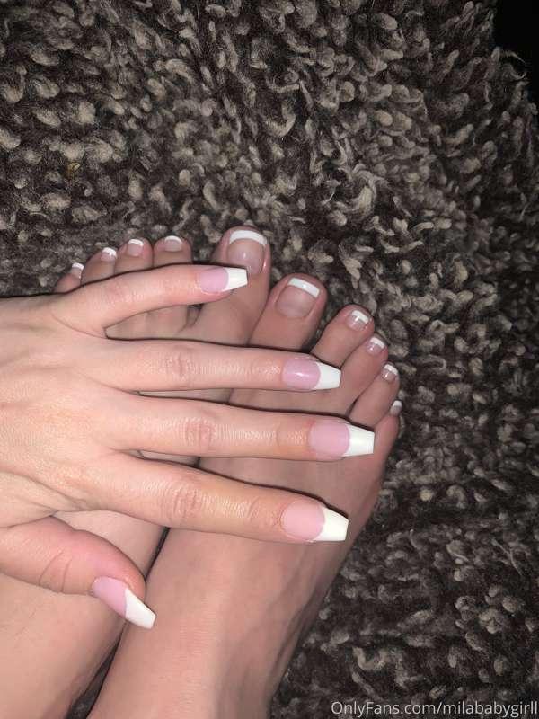 Finally got my nails done 🤪