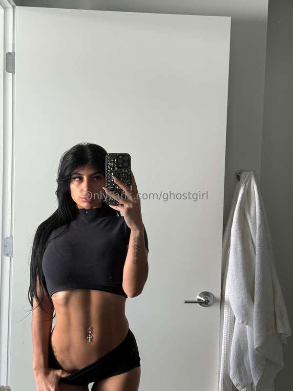 good morning! shower with me? 