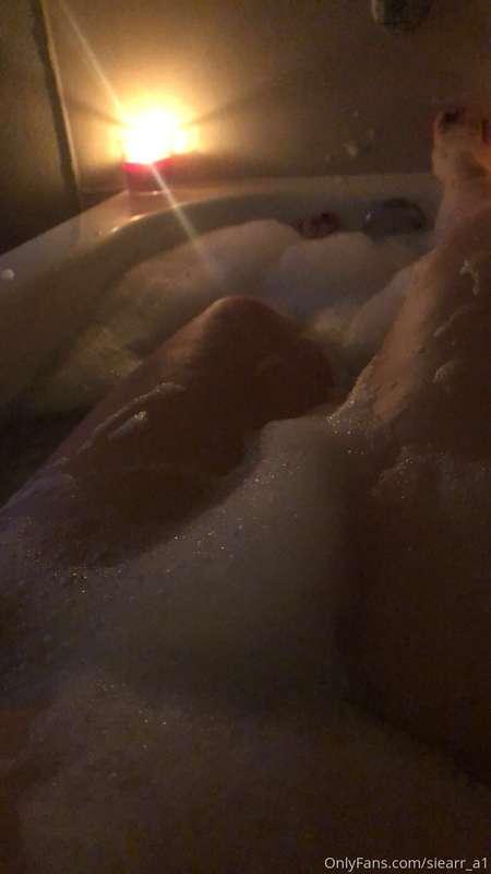 I do love a good bubble bath 🙈