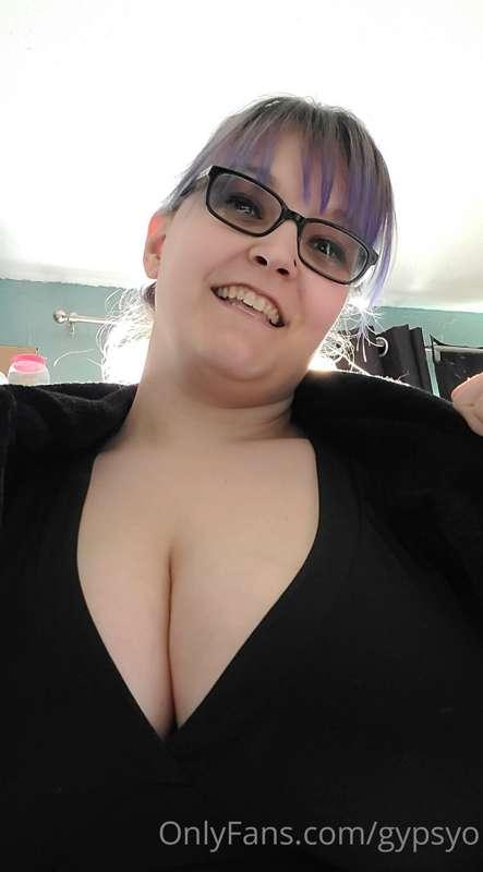 Finally got some sunshine today!!!! I'm in dire need of some..