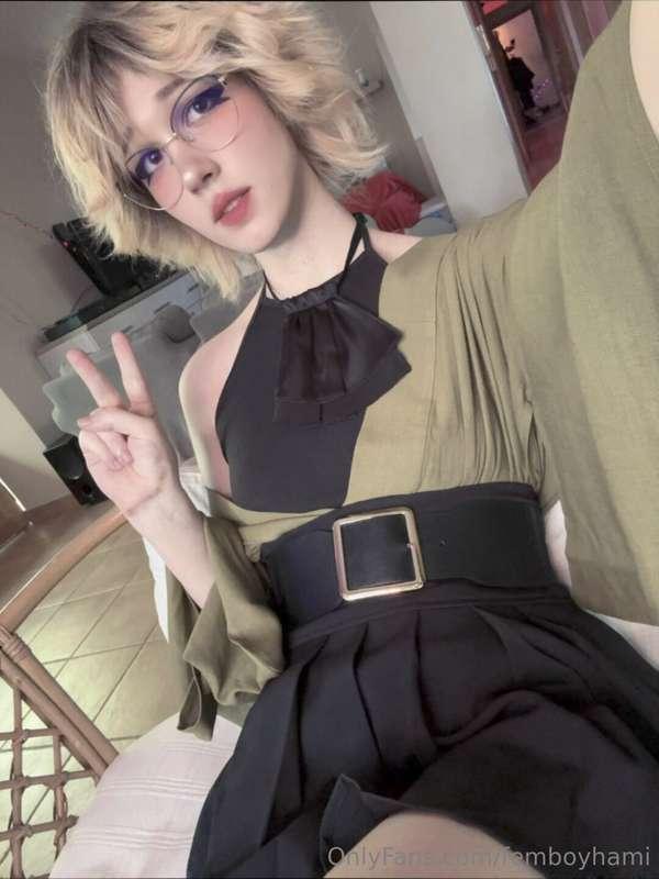 good morning babes~ i've been fantasizing about being bent o..