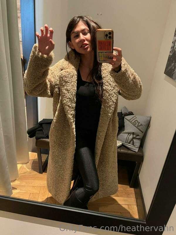 Rawr! how do I look? 😜