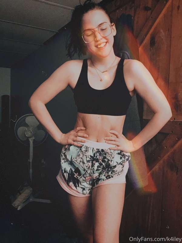 today’s workout overview ft. cute pics as promised!!
i did a..
