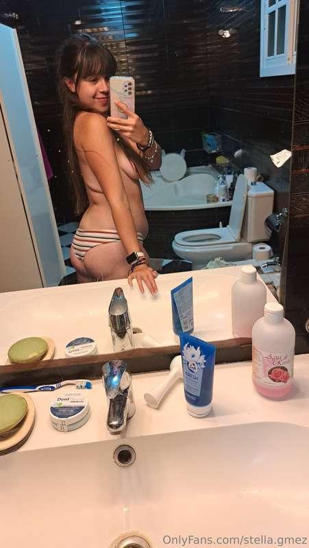 ¿Os gustan mis nuevas braguitas? 🤭💞