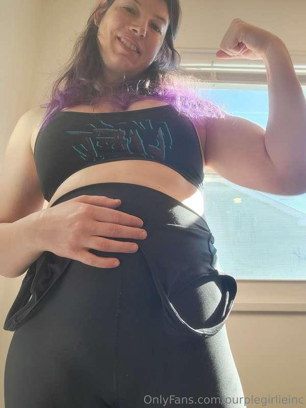 Getting a pump on 💪 strong and beautiful 🥰