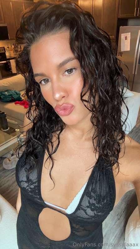 LIMITED OFFER📢 I have a CRAZY OFFER 😍 the first 5 fans to ti..