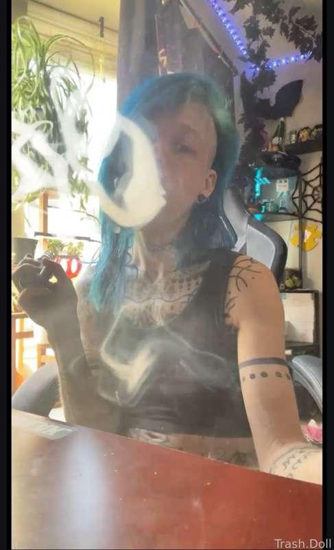 trashdoll image #1