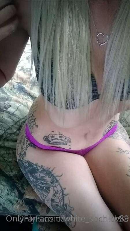 Y'all need to go sub to this girl @psycochick92 she's hot af..