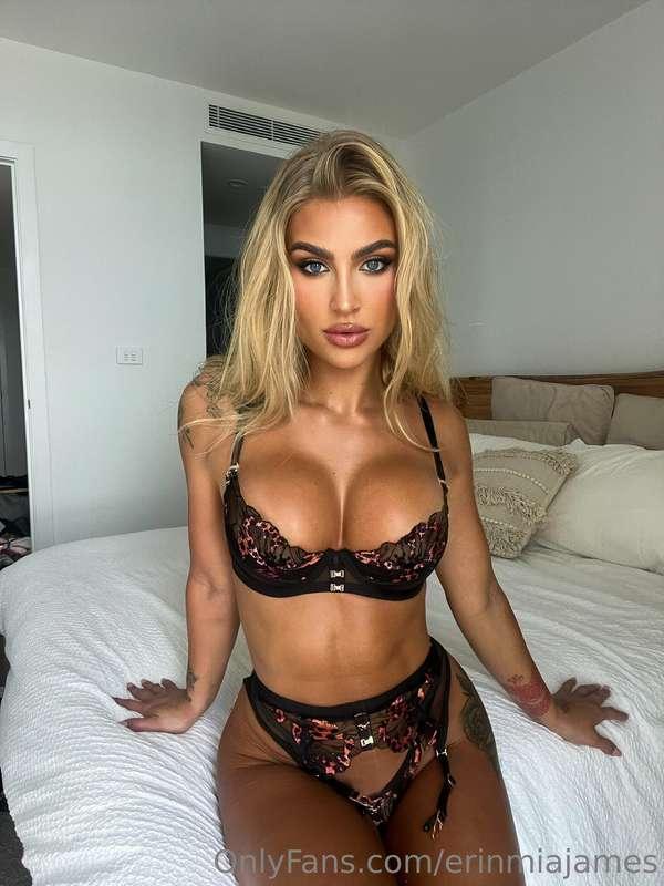 Did you see what I put in your DM? 😈