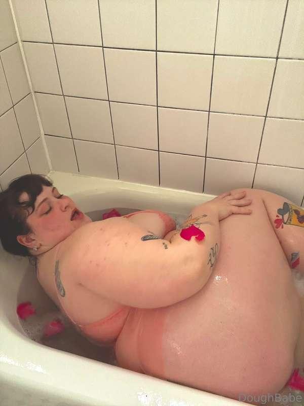doughbabebbw image #2