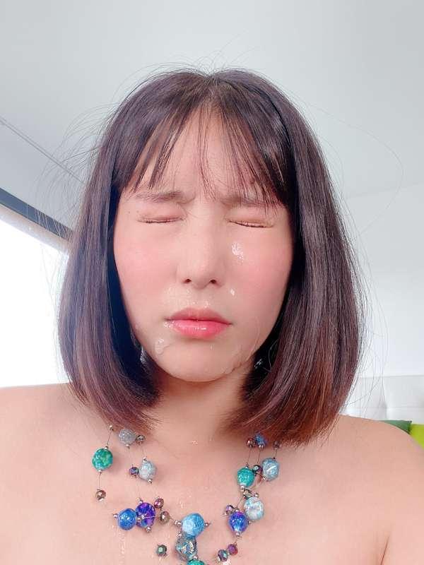 So today's facial.. 
went in my eye...😭😭🤣