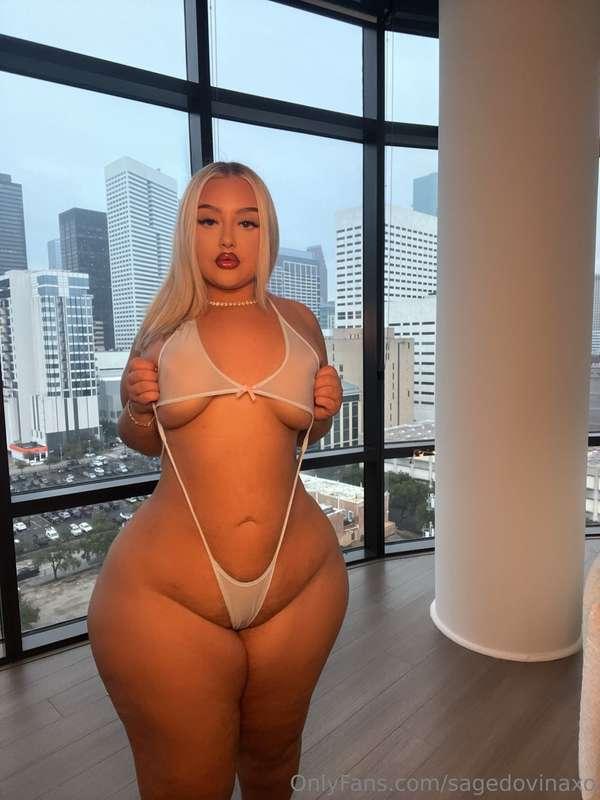 I need a face to ride rn... can I use yours? 👅
