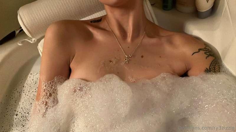 bath time 🛁