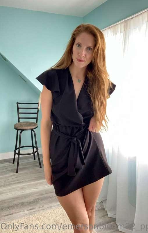 #61 Fitting Room: Little Black Dress 🖤
I went downtown to a ..