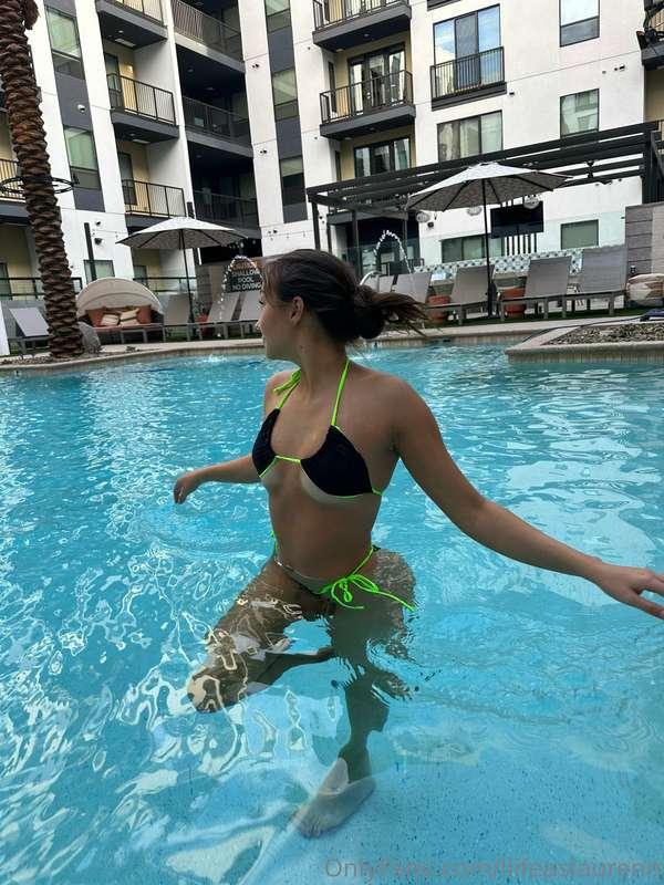 Dip in the pool 🏊‍♂️