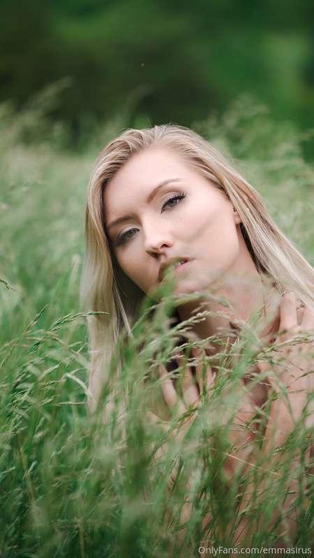 These photos are so beautiful! @belladonnaphoto did amazing ..